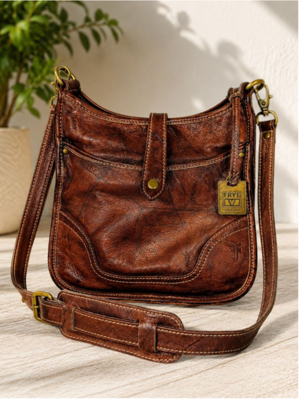 Frye Distressed Leather Crossbody Bag Cognac Brown Boho Western Messenger Purse